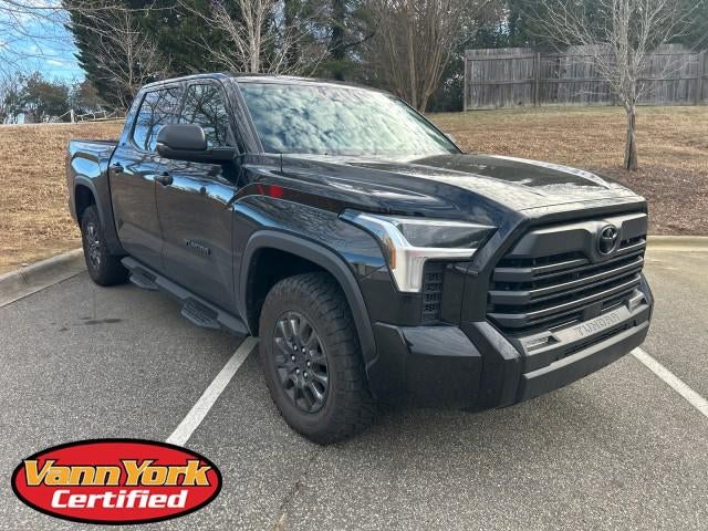 2024 Toyota Tundra 4WD SR5