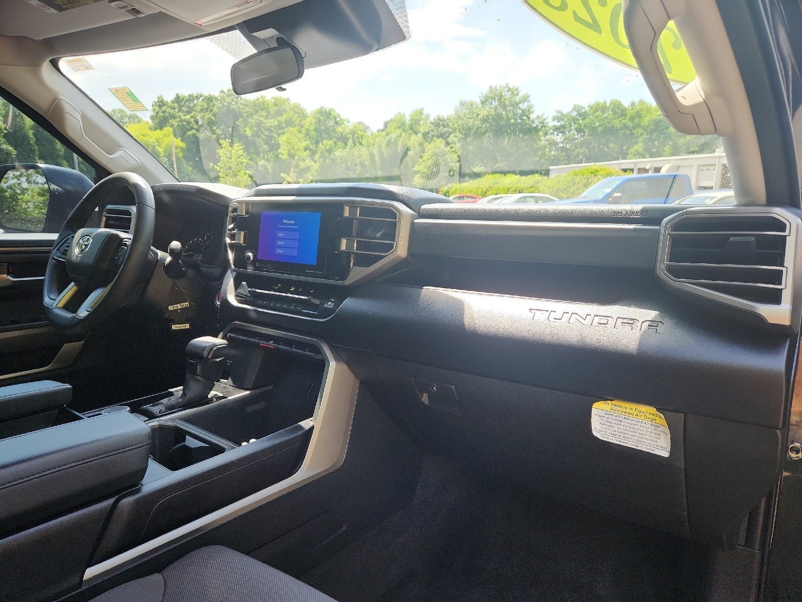 2023 Toyota Tundra 4WD SR5