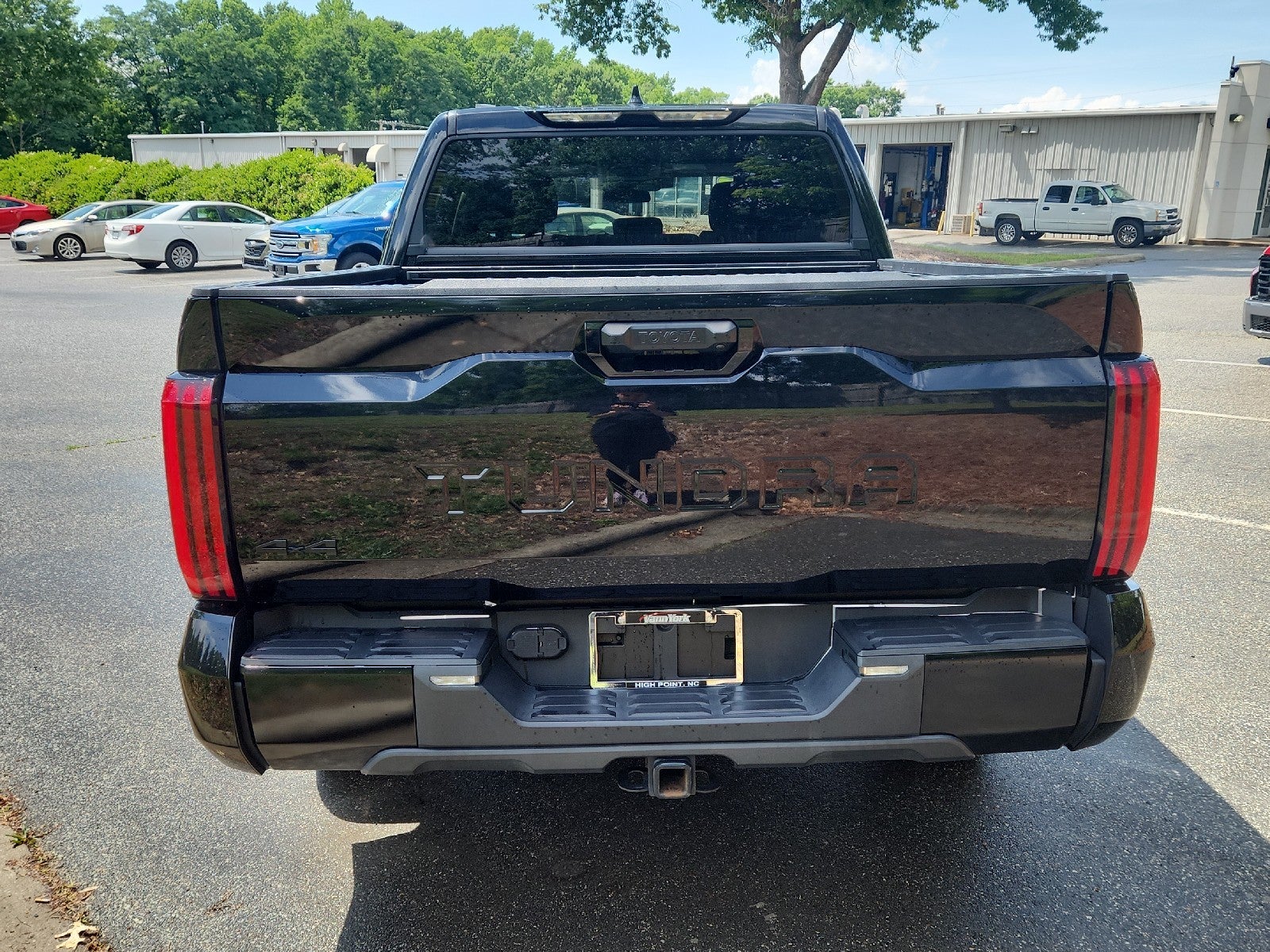 2023 Toyota Tundra 4WD SR5