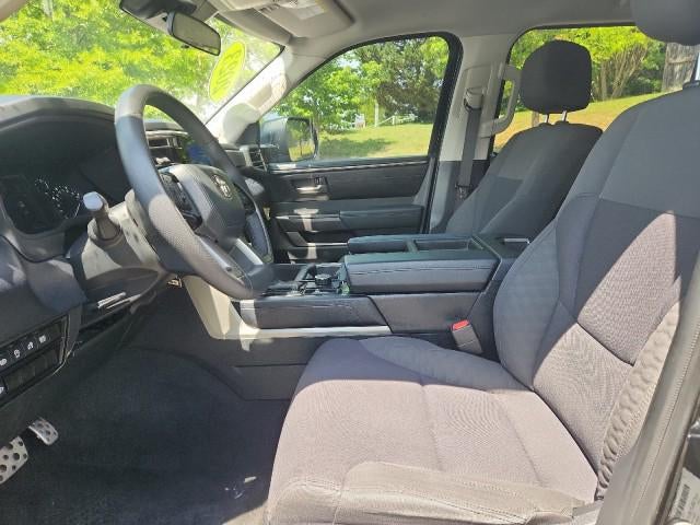 2023 Toyota Tundra 4WD SR5