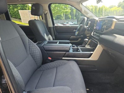 2023 Toyota Tundra 4WD SR5