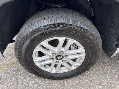 2025 Toyota Tundra 4WD SR5