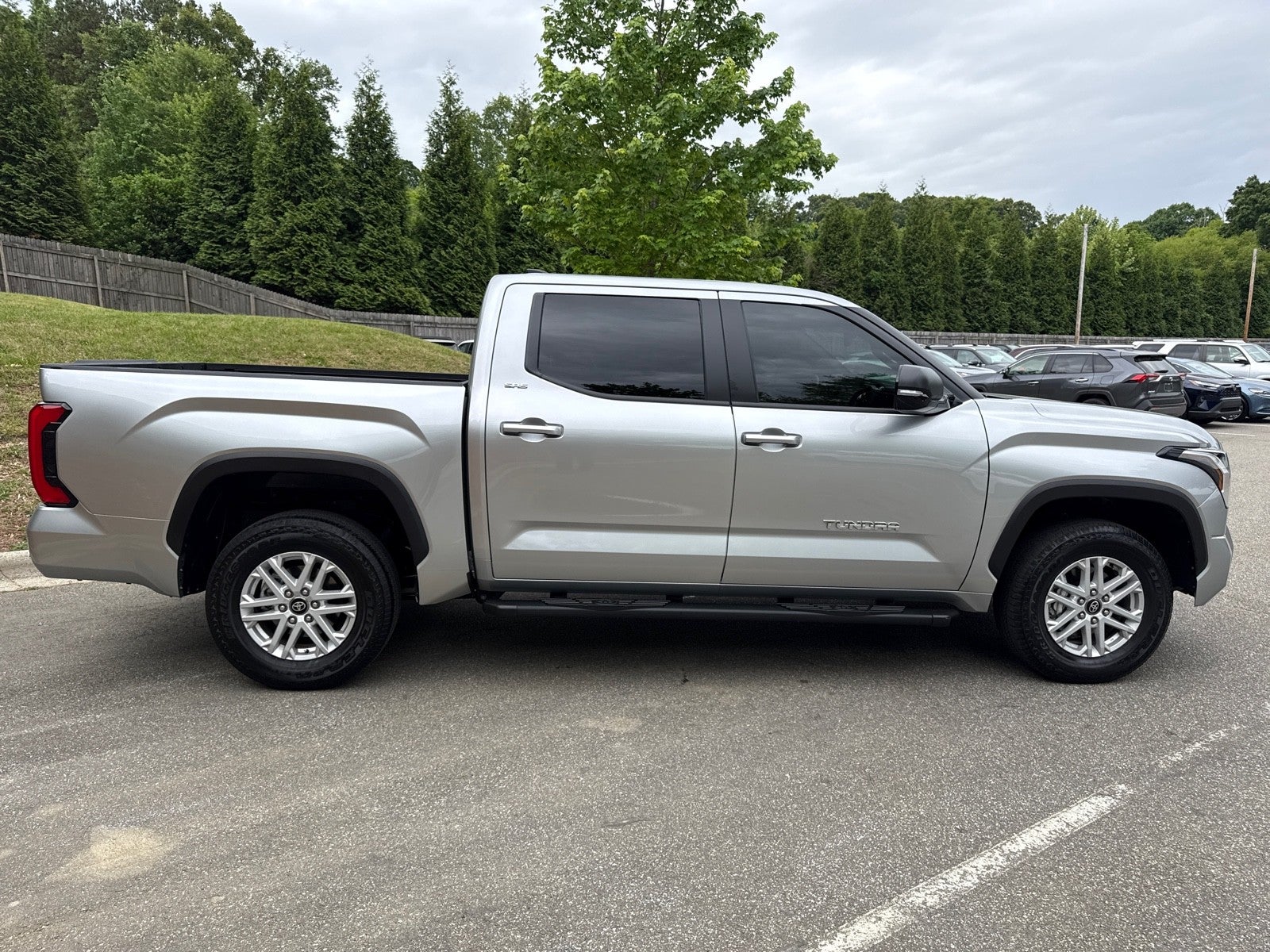 2025 Toyota Tundra 4WD SR5