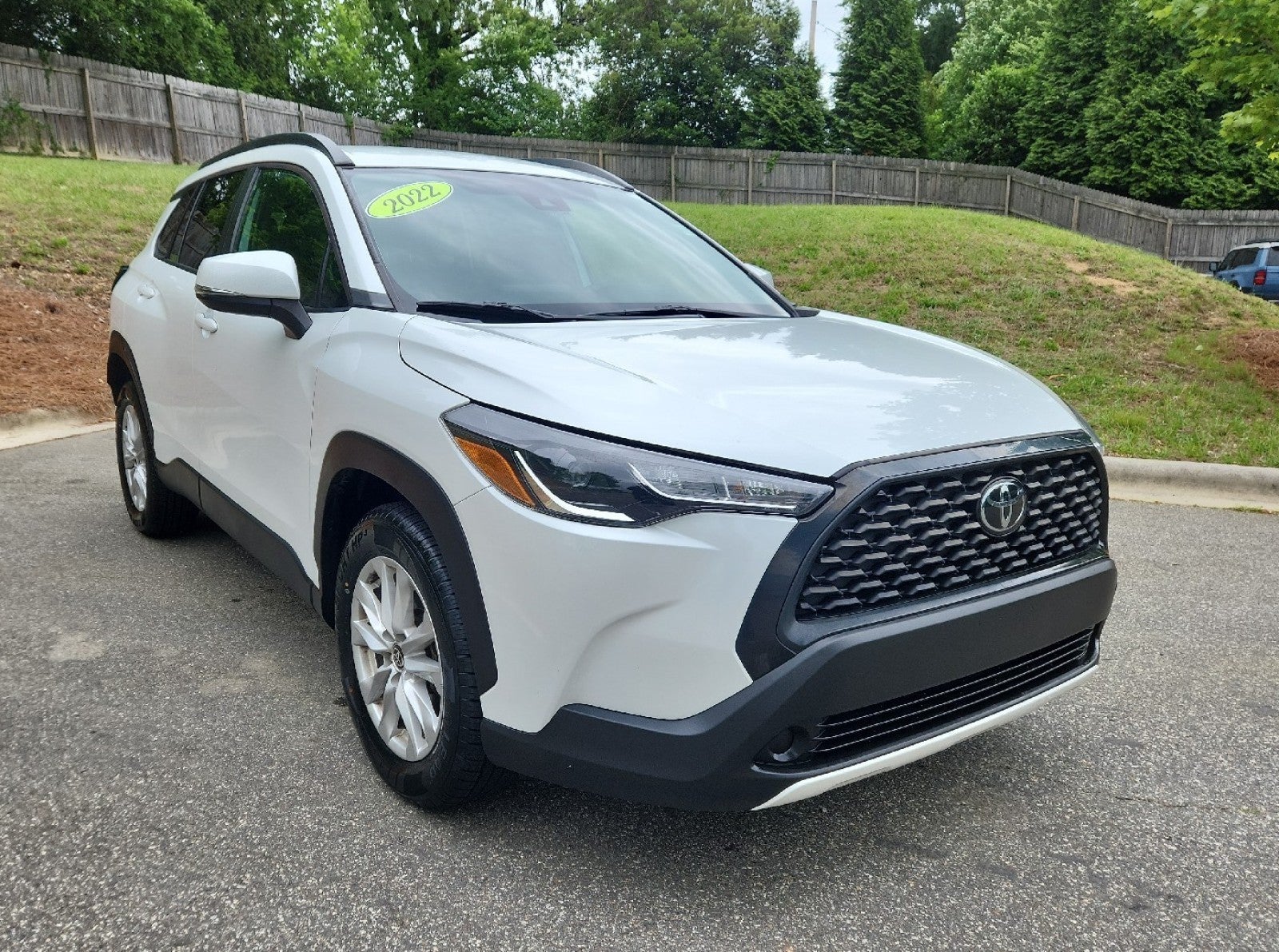 2022 Toyota Corolla Cross LE