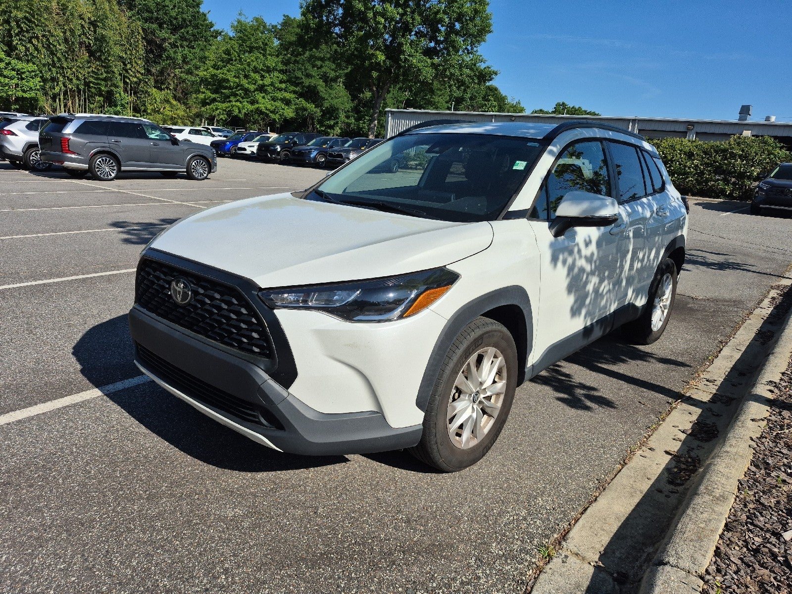 2022 Toyota Corolla Cross LE