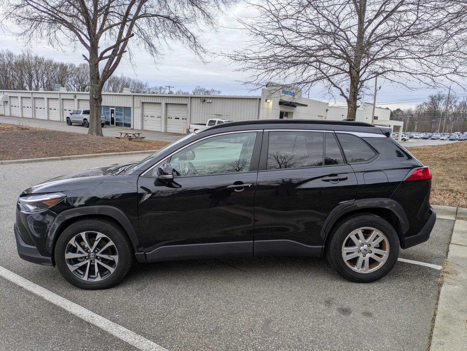 2024 Toyota Corolla Cross XLE