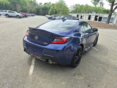 2024 Toyota GR86 GR