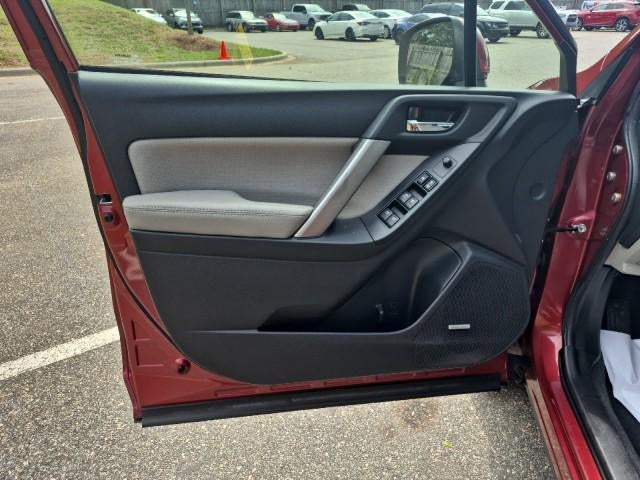 2016 Subaru Forester 2.5i Touring