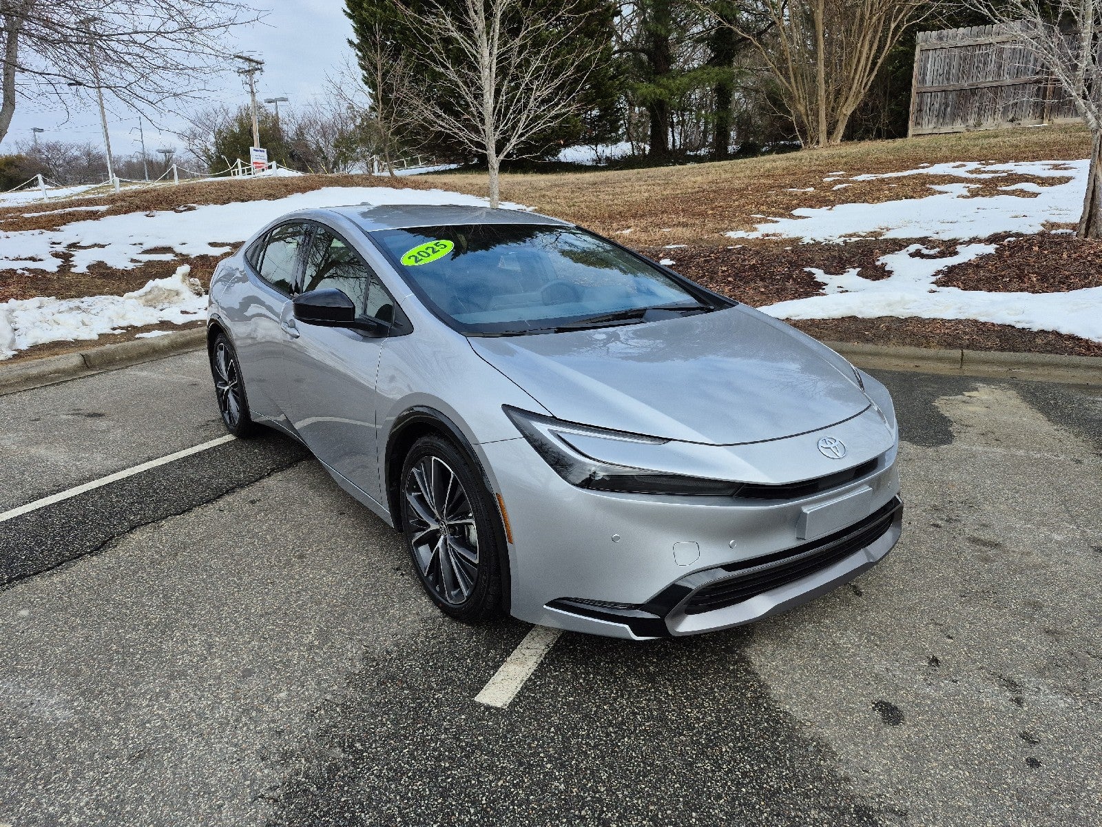 2025 Toyota Prius XLE