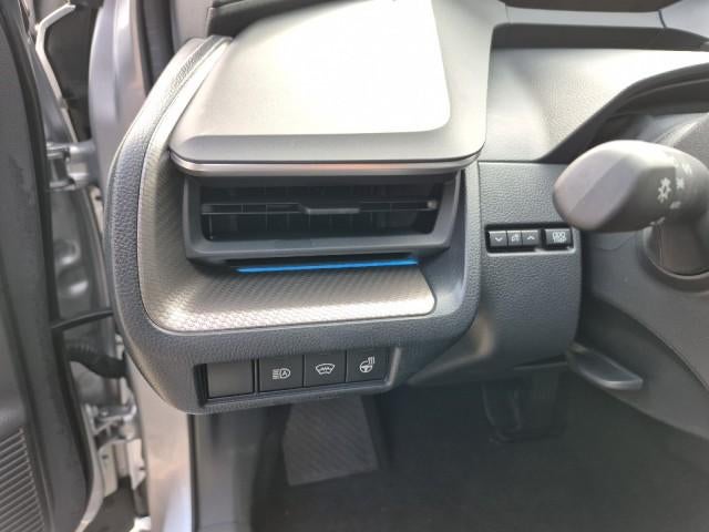 2025 Toyota Prius XLE