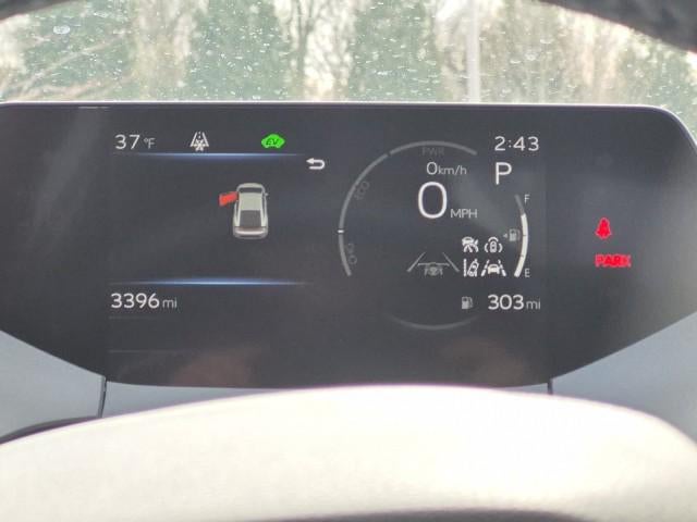 2025 Toyota Prius XLE