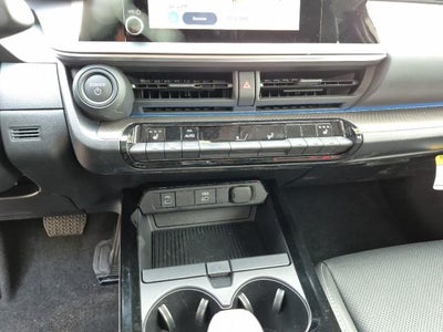 2025 Toyota Prius XLE