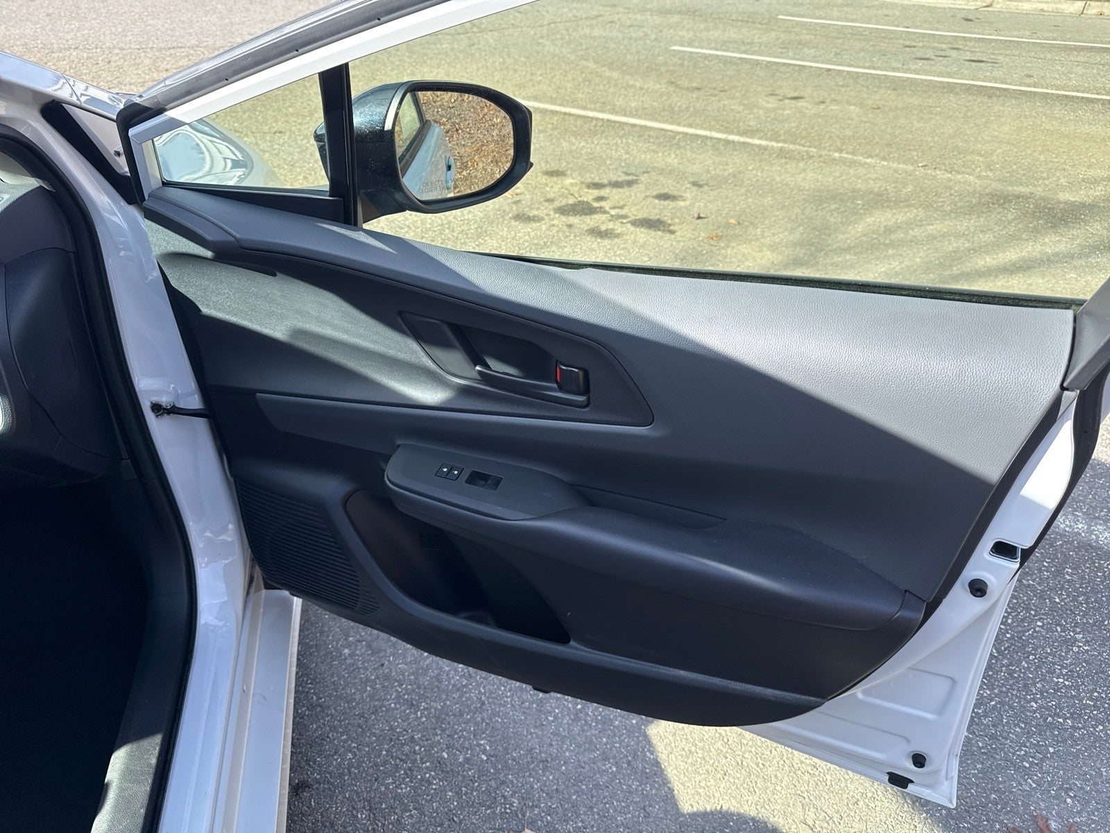 2023 Toyota Prius LE