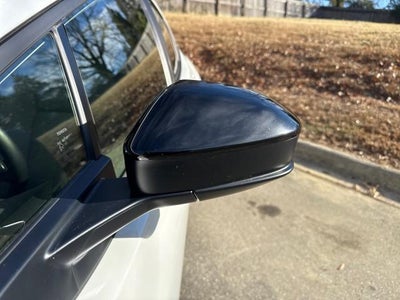 2023 Toyota Prius LE