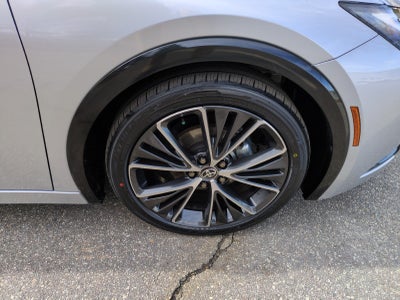 2023 Toyota Prius XLE