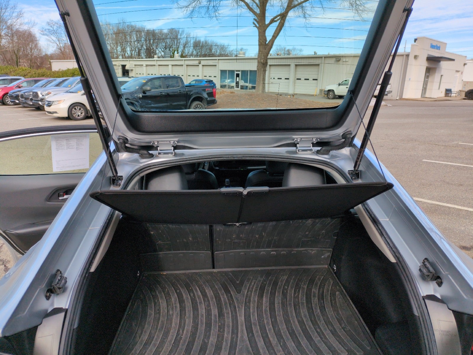 2023 Toyota Prius XLE