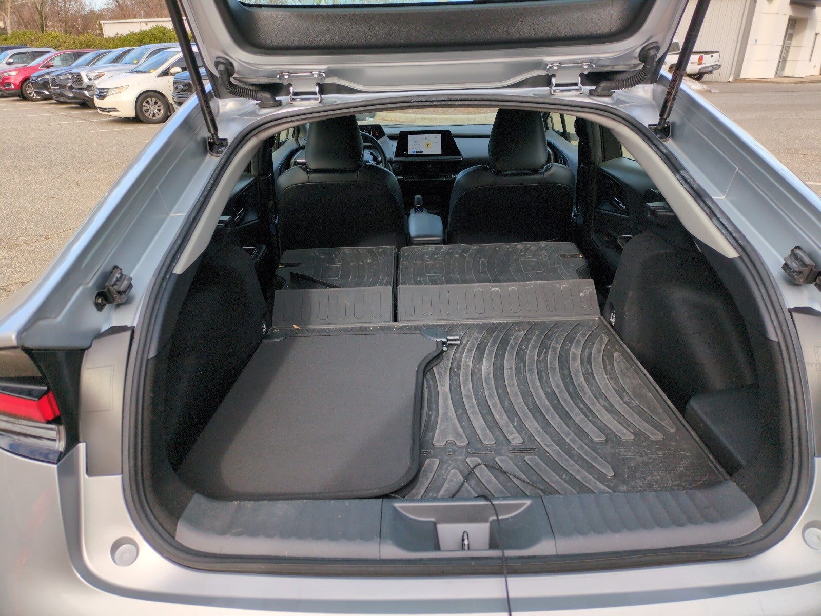 2023 Toyota Prius XLE