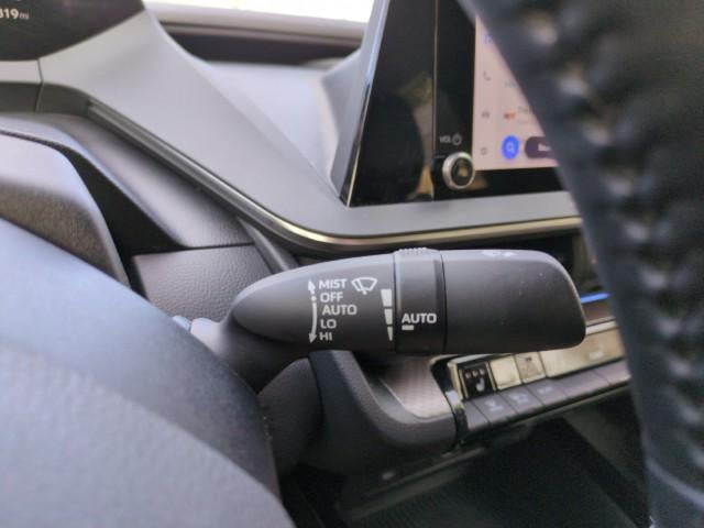 2023 Toyota Prius XLE