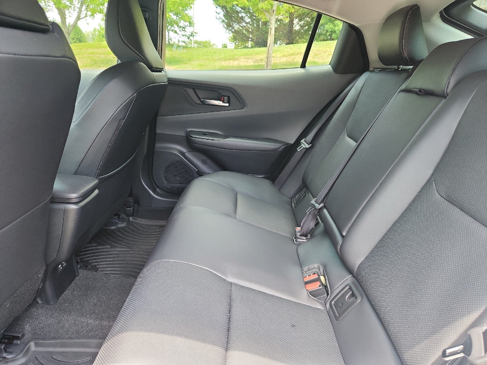 2024 Toyota Prius XLE