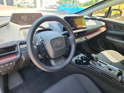 2026 Toyota Prius Plug-In Hybrid SE