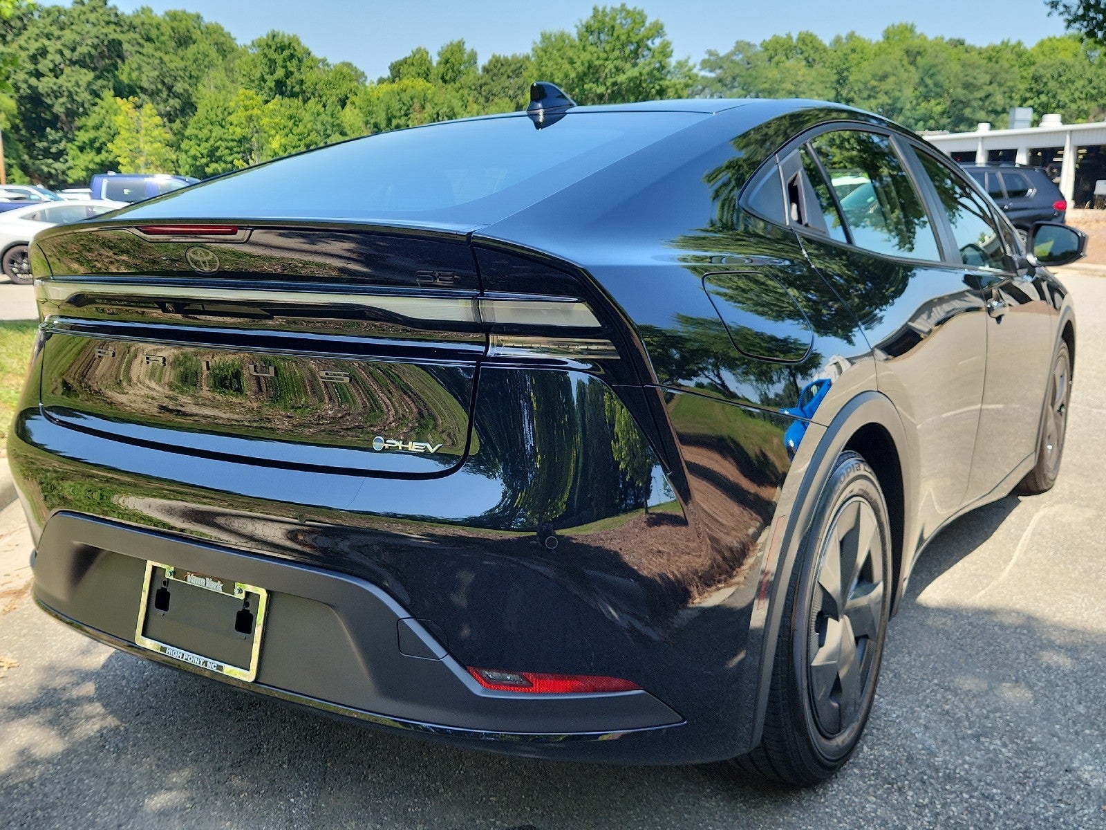 2026 Toyota Prius Plug-In Hybrid SE