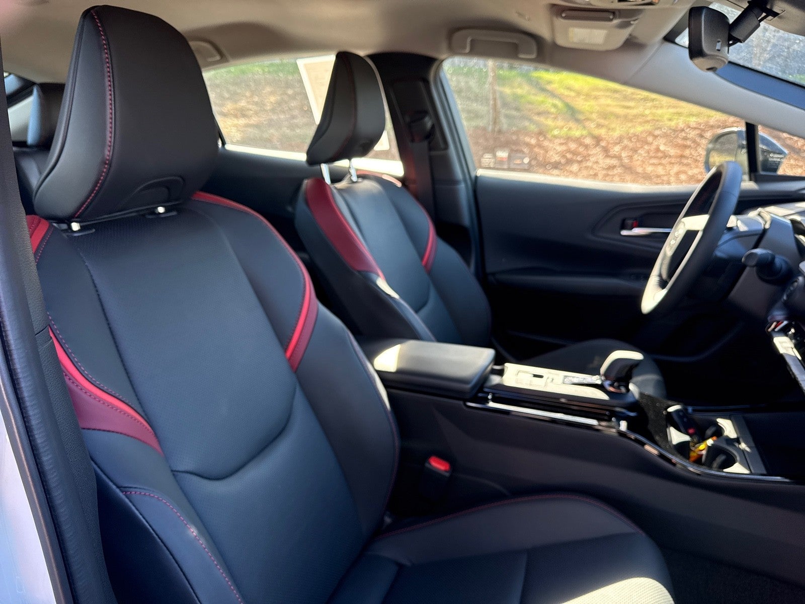 2025 Toyota Prius Plug-In Hybrid XSE