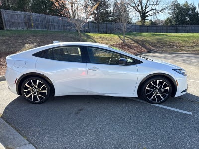 2025 Toyota Prius Plug-In Hybrid XSE