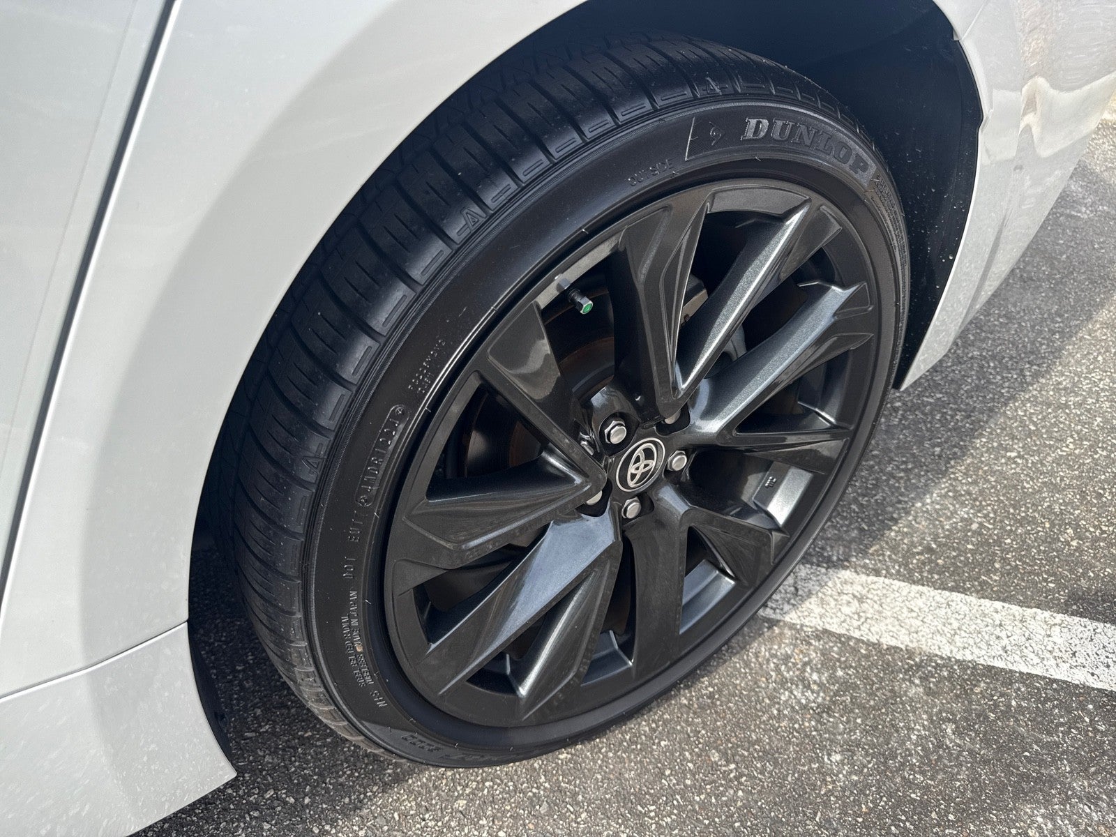 2024 Toyota Corolla Hybrid SE