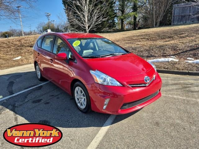 2014 Toyota Prius v Two