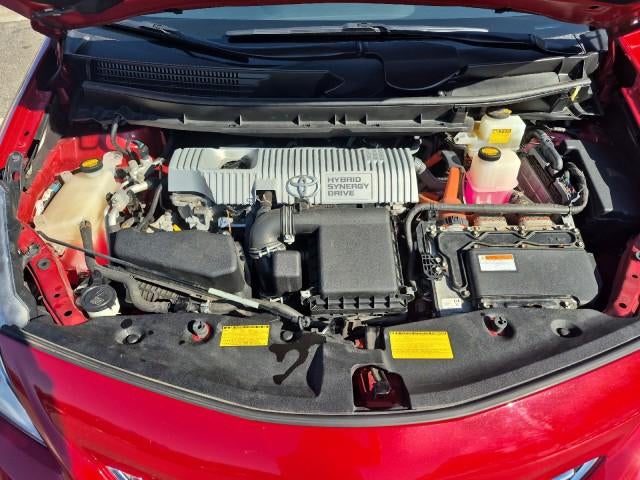 2014 Toyota Prius v Two