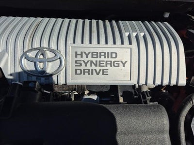 2014 Toyota Prius v Two