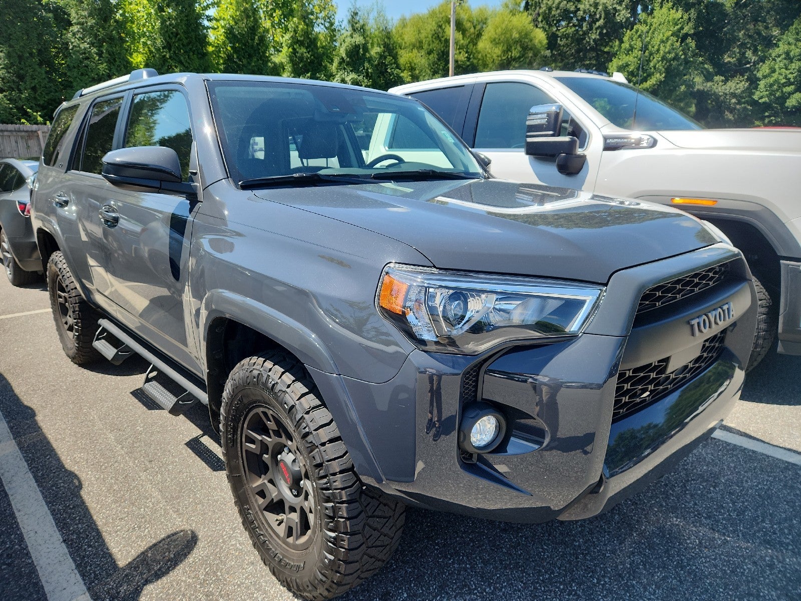 2024 Toyota 4Runner SR5