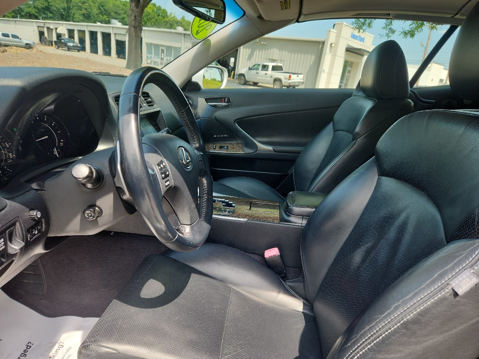 2010 Lexus IS 350C 2DR