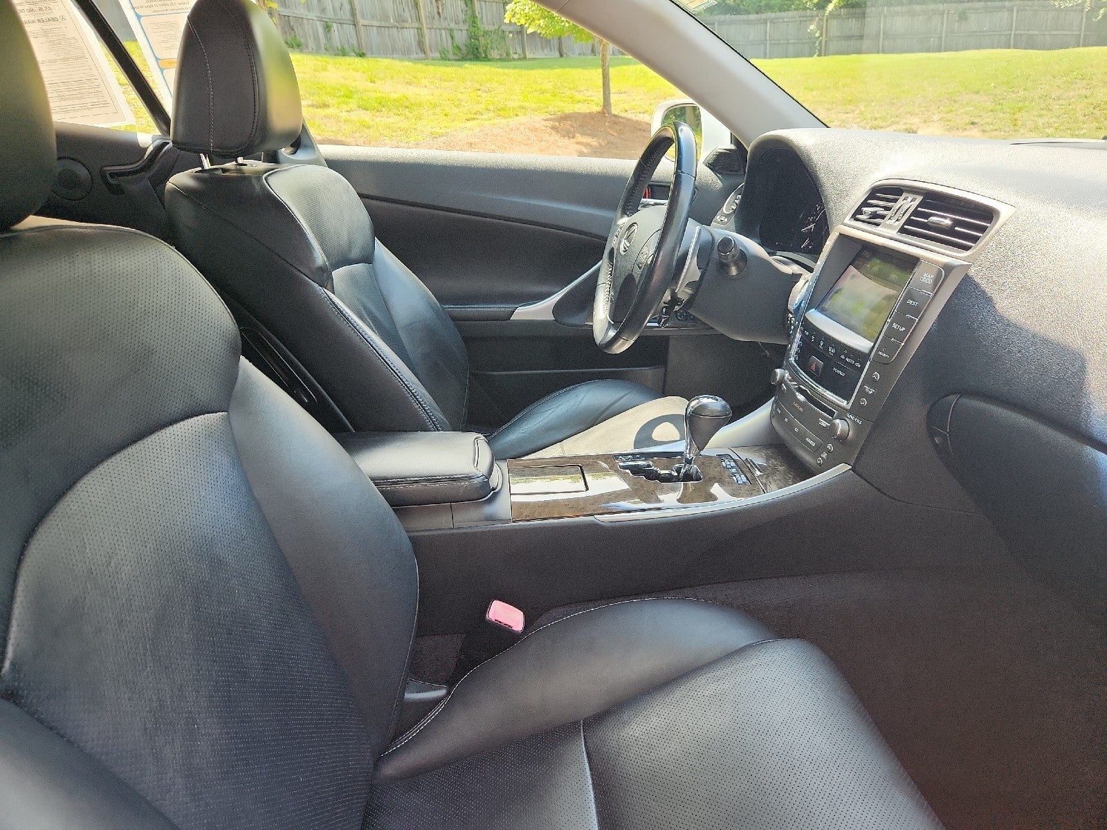 2010 Lexus IS 350C 2DR