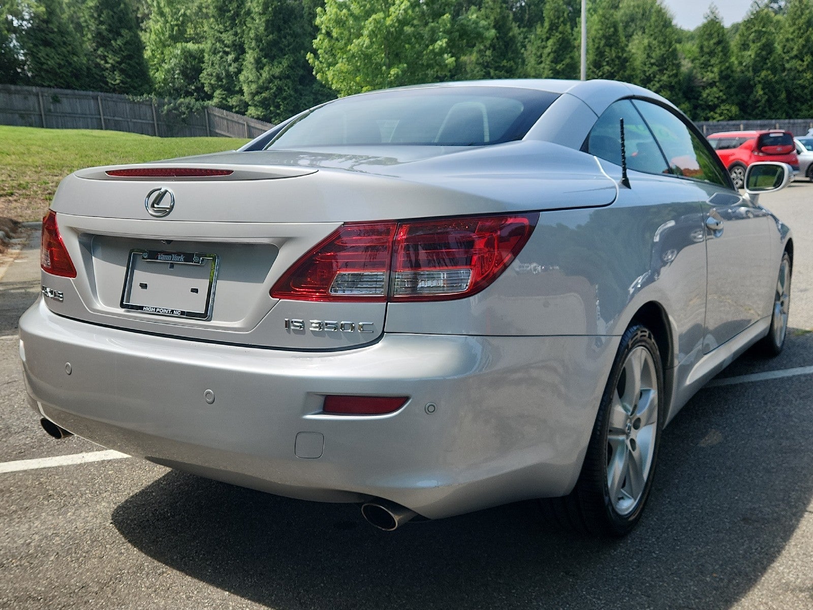 2010 Lexus IS 350C 2DR