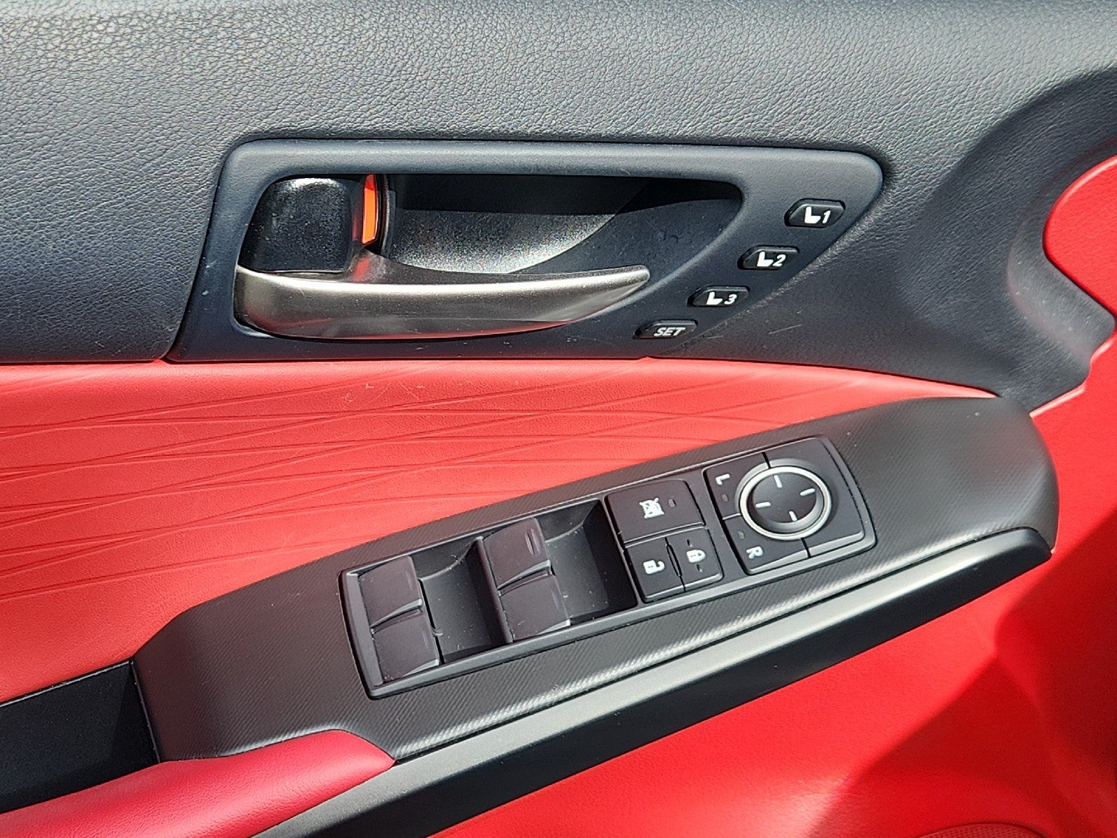 2024 Lexus IS IS 350 F SPORT Design
