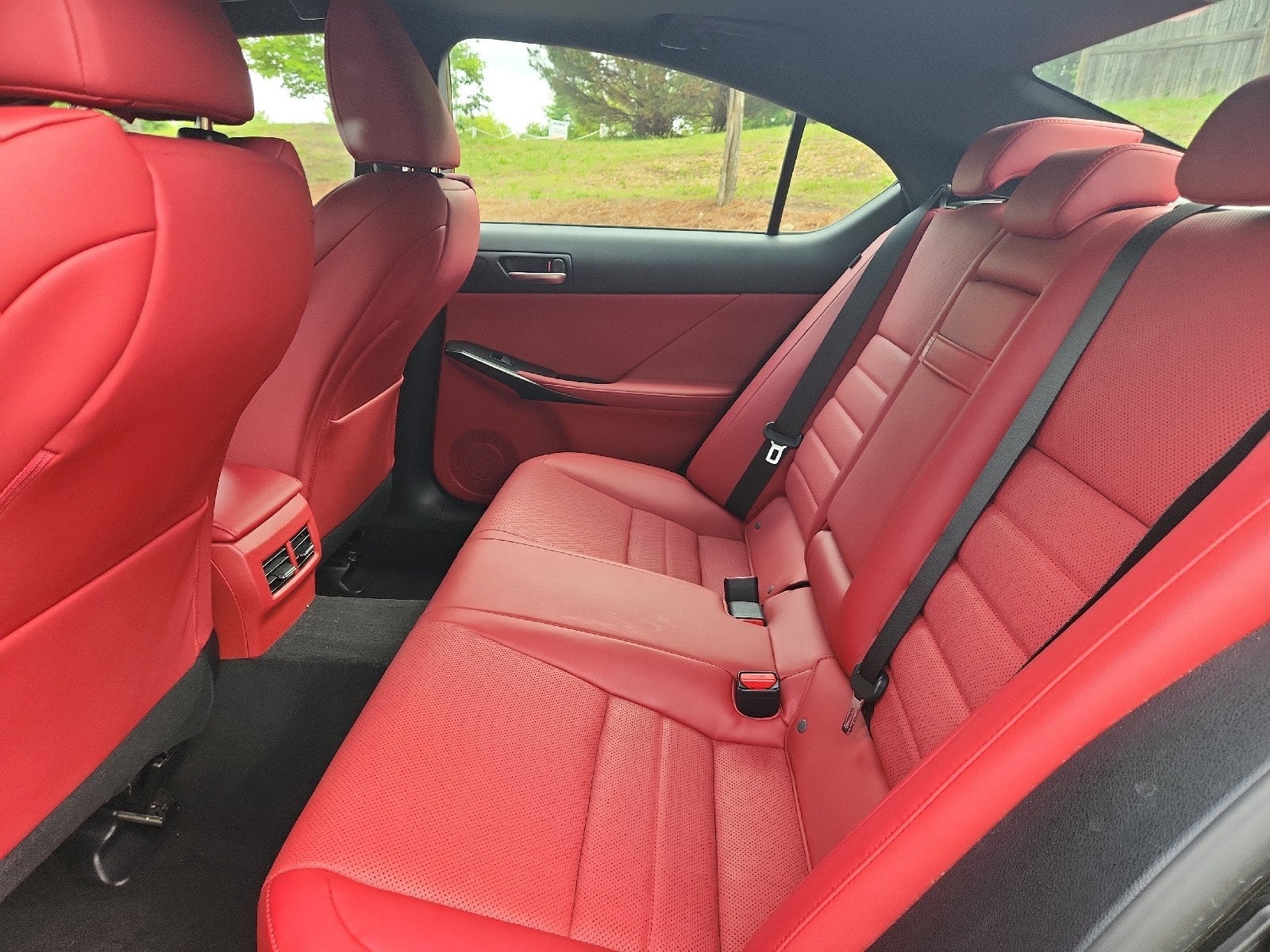 2024 Lexus IS IS 350 F SPORT Design