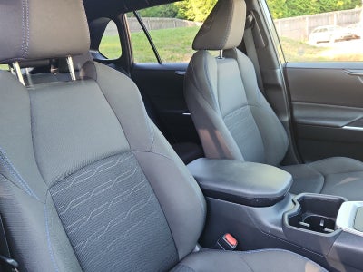 2025 Toyota RAV4 Hybrid SE