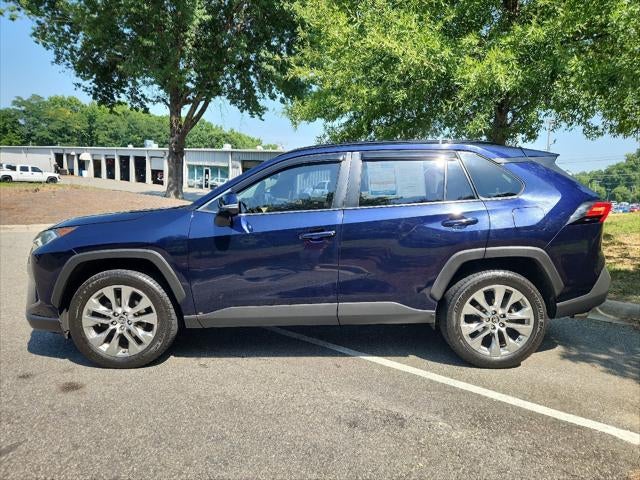 2019 Toyota RAV4 XLE Premium
