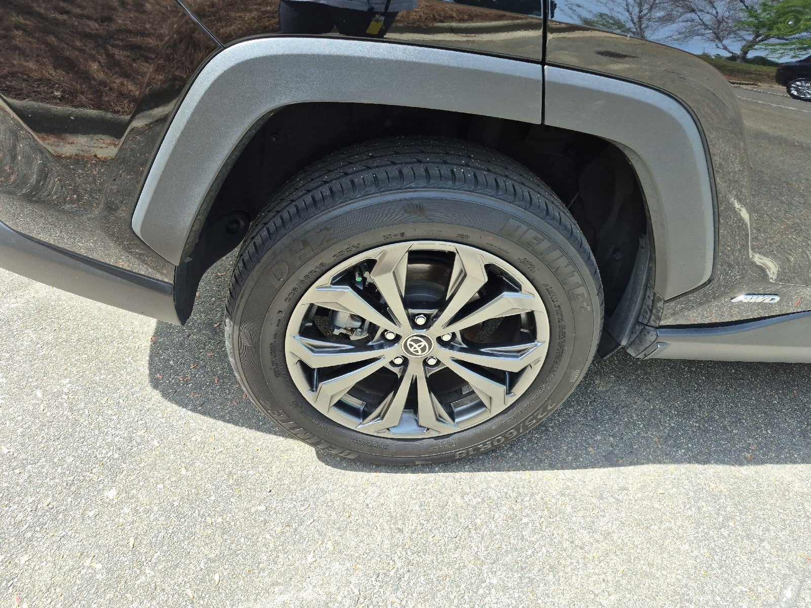 2024 Toyota RAV4 Hybrid XLE Premium