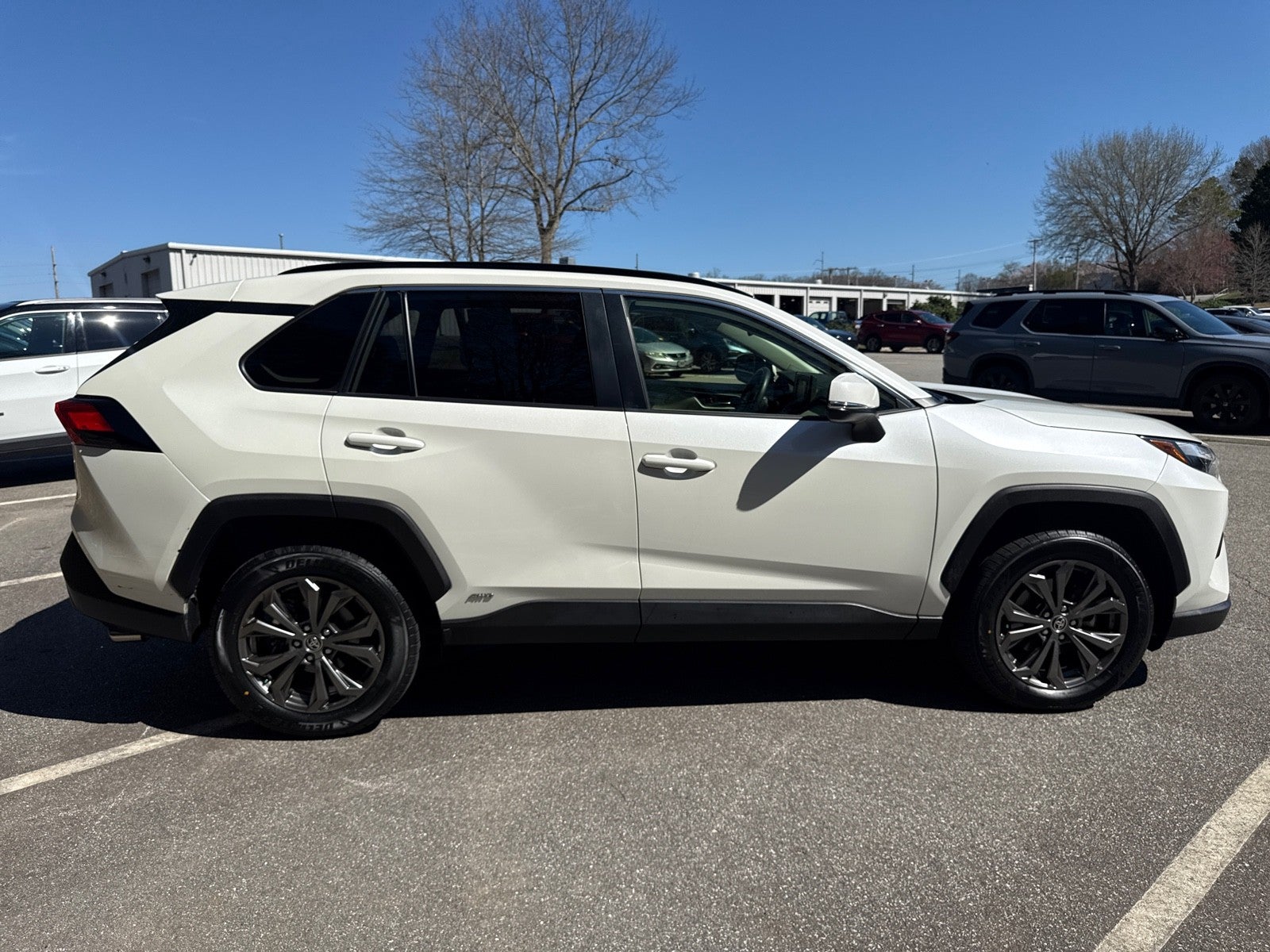 2022 Toyota RAV4 Hybrid XLE Premium