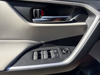 2025 Toyota RAV4 Hybrid XLE Premium