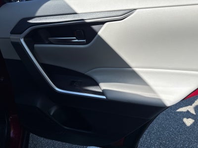 2025 Toyota RAV4 Hybrid XLE Premium