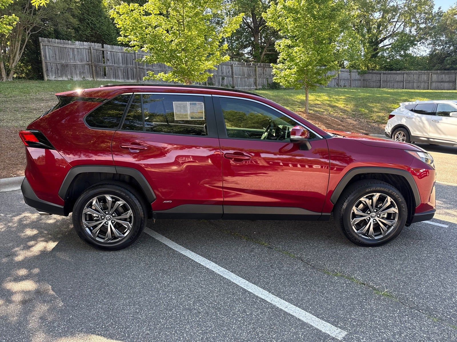 2025 Toyota RAV4 Hybrid XLE Premium