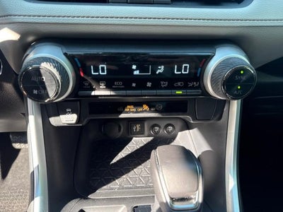 2025 Toyota RAV4 Hybrid XLE Premium