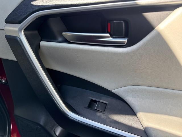 2025 Toyota RAV4 Hybrid XLE Premium