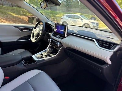 2025 Toyota RAV4 Hybrid XLE Premium