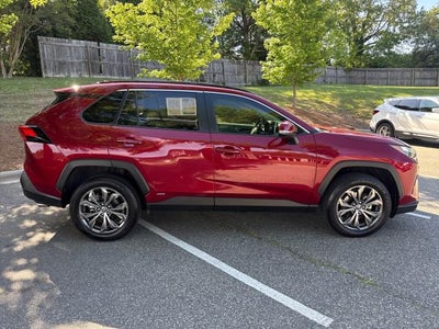 2025 Toyota RAV4 Hybrid XLE Premium