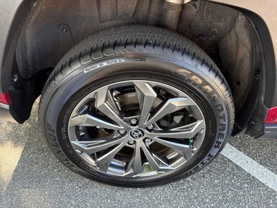 2025 Toyota RAV4 Hybrid XLE Premium
