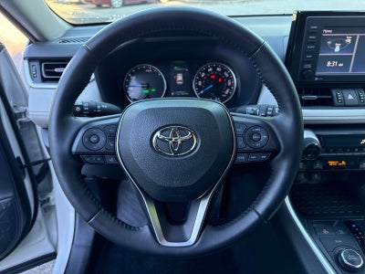 2022 Toyota RAV4 Hybrid XLE Premium